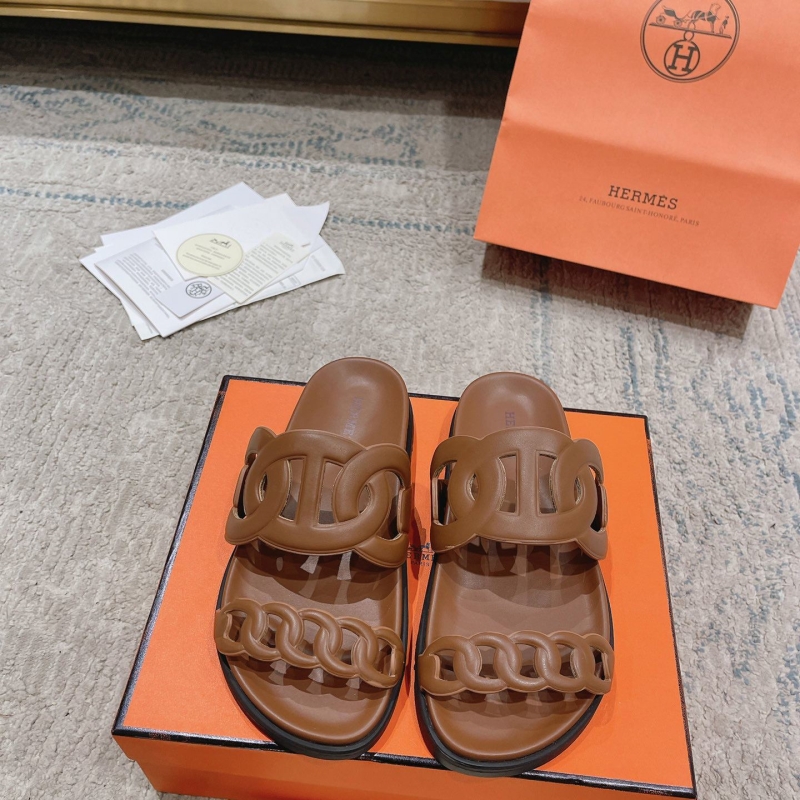 H**mes slippers